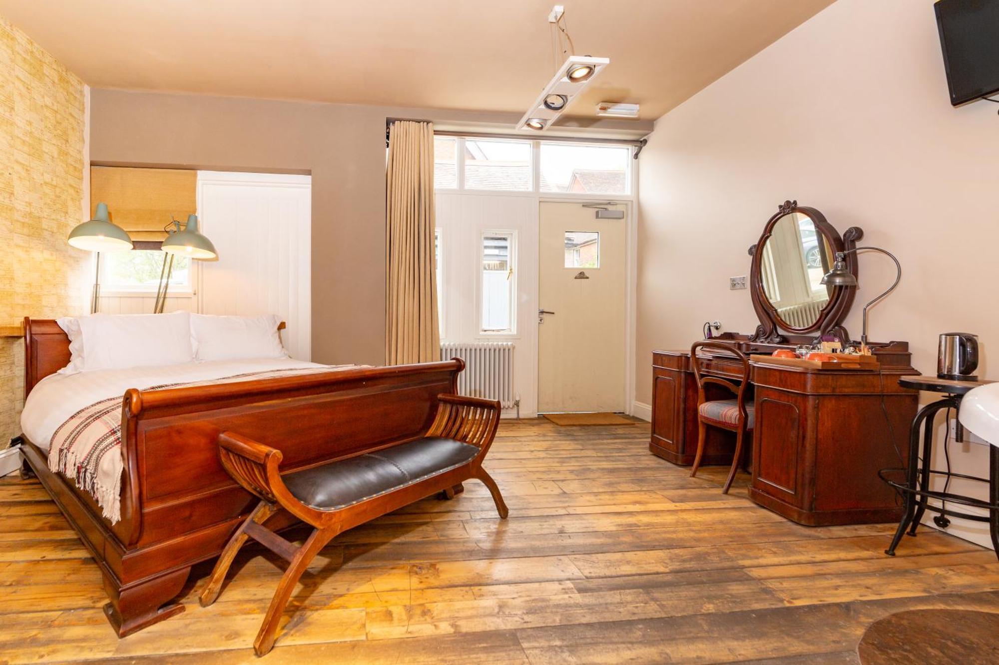 D'Parys Hotell Bedford Eksteriør bilde